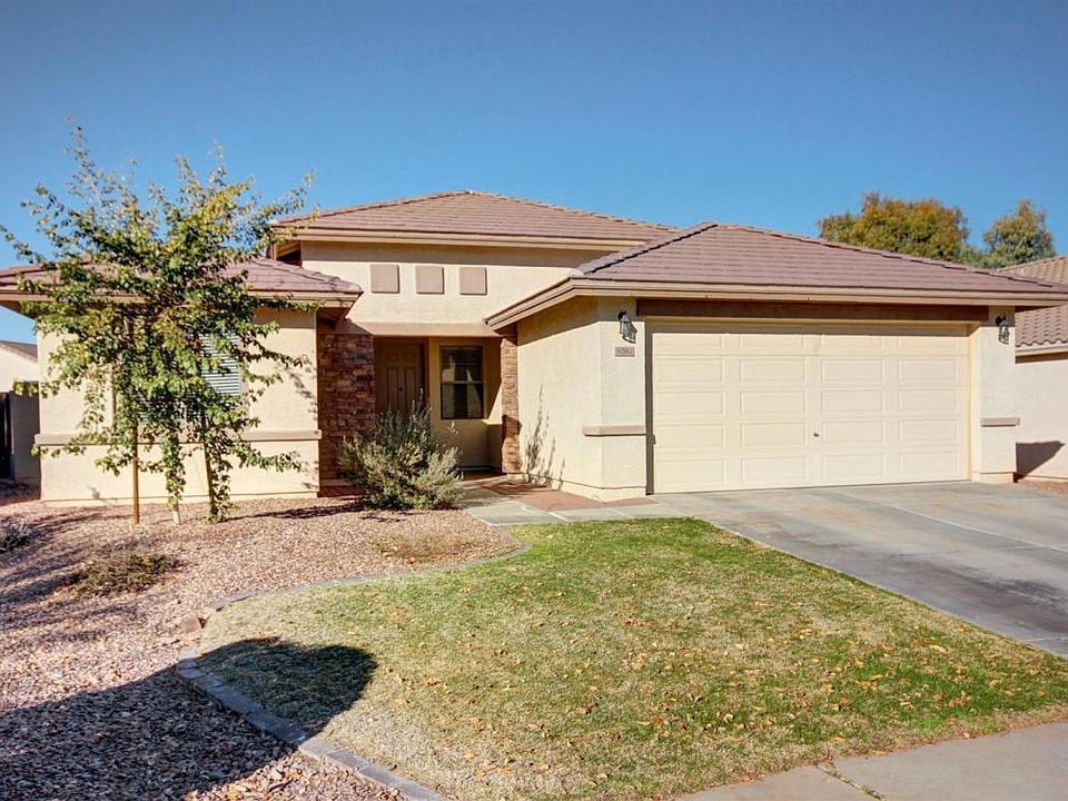 1st image of 32762 N Pebble Creek Dr