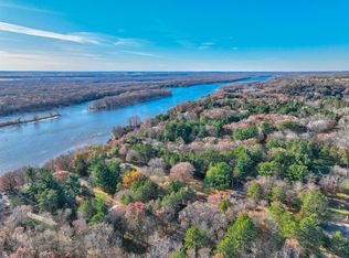 N4955 1208th St, Prescott, WI 54021