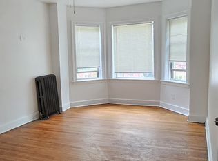 908 E 77th St #1A, Chicago, IL 60619