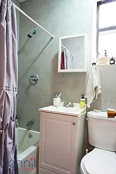 Rented by Rennit Inc.