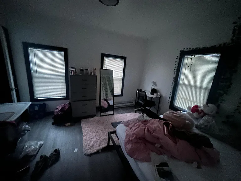 51 Walnut St #2 — Photo 2