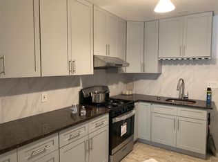 2540 S 5th St, Philadelphia, PA 19148