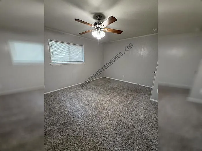 1710 Cedarhurst Dr — Photo 4