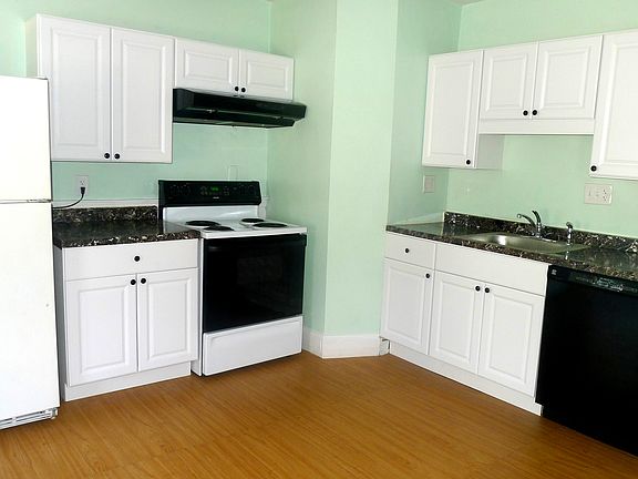 New Kitchen up