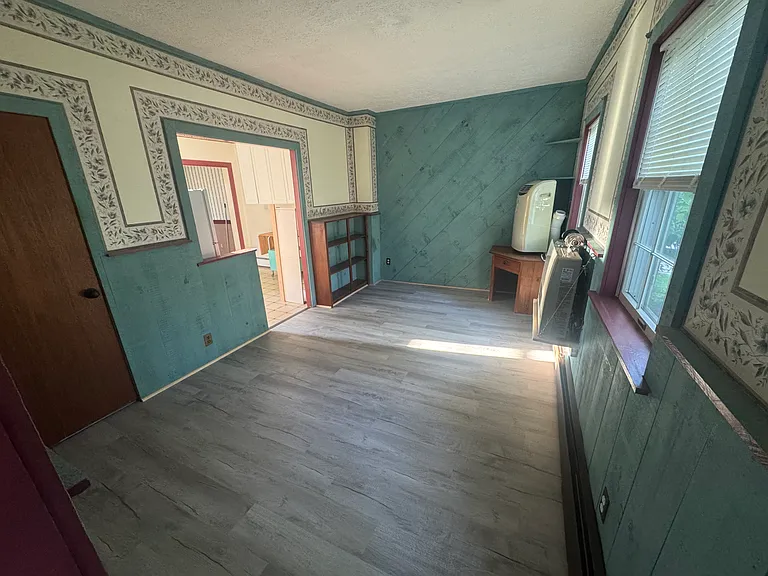 4 Booker St #1 — Photo 1