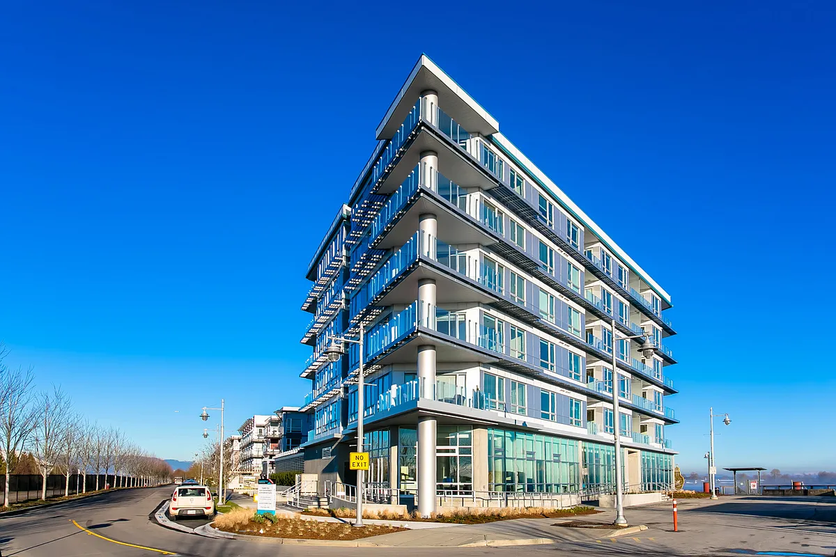 Building Photo - 14000 Riverport Way