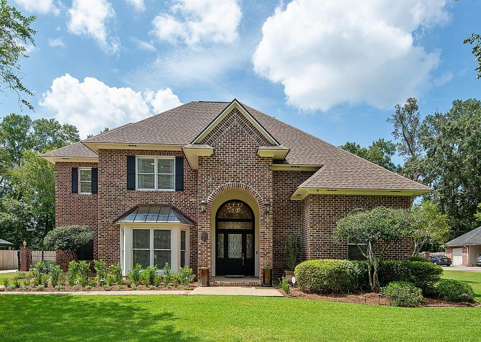 1st image of 8236 Oakbrook Dr