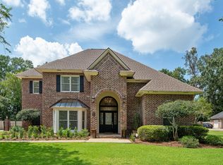 8236 Oakbrook Dr, Baton Rouge, LA 70810