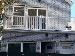 10920 157th St, Jamaica, NY 11433