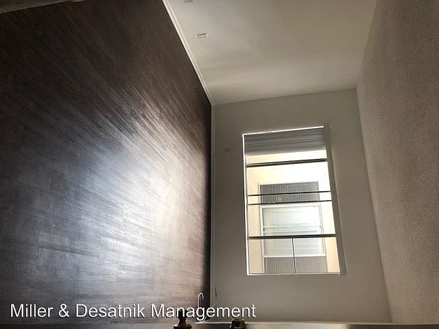 2nd image of 3666 Watseka Ave APT 7