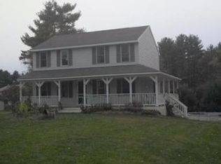 2 Misty Meadow Ln, Oxford, MA 01540