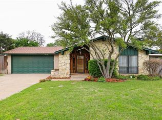 2525 Dunbar St, Irving, TX 75062