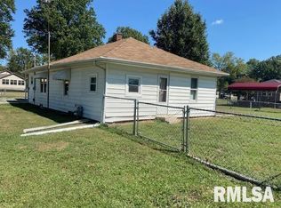 903 Enterprise St, Benton, IL 62812
