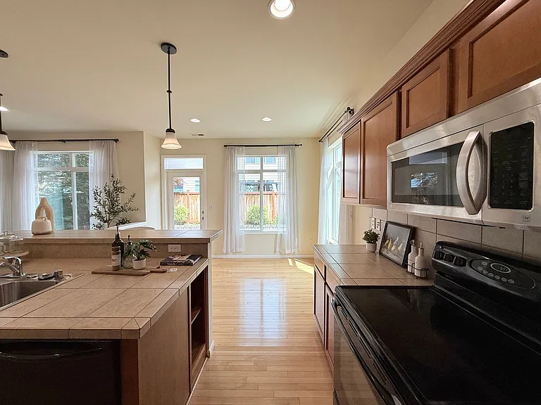 13515 39th Dr SE — Photo 11