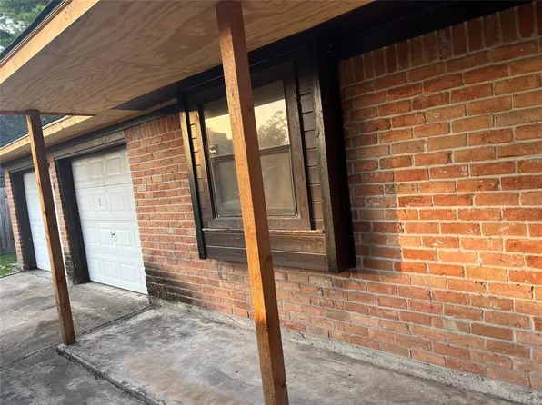 8606 Parkhill Forest Drive, Houston, TX 77088