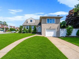 106 Casino Street, Freeport, NY 11520
