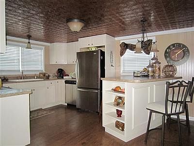 4th image of 3825 Cocanougher Ln