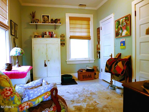 5th image of 1725 Hammond Street