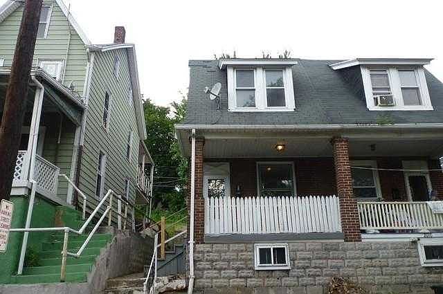 Front View of Home