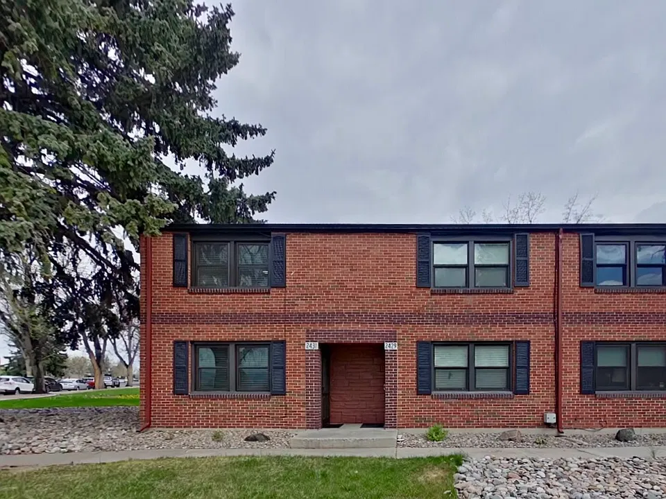 2431 Paseo Rd