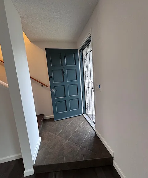 3370 Northwood Dr #C — Photo 2