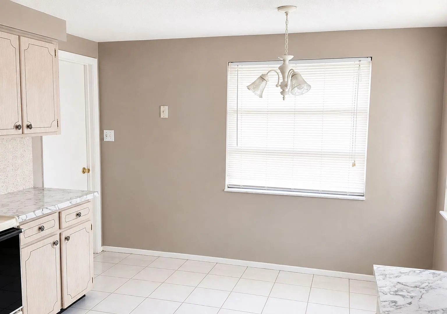 4080 Redwing Drive - Weeki Wachee Woodlands — Photo 3