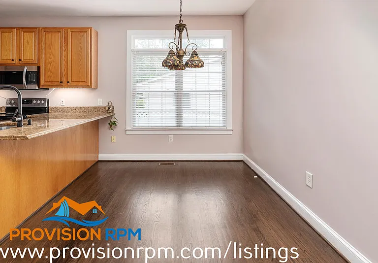 618 Cypress Ln — Photo 10
