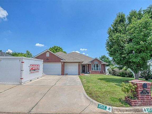 2nd image of 2512 Highland Dr