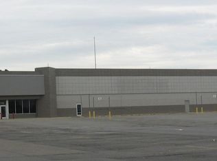 1556 Main St E, Oak Hill, WV 25901