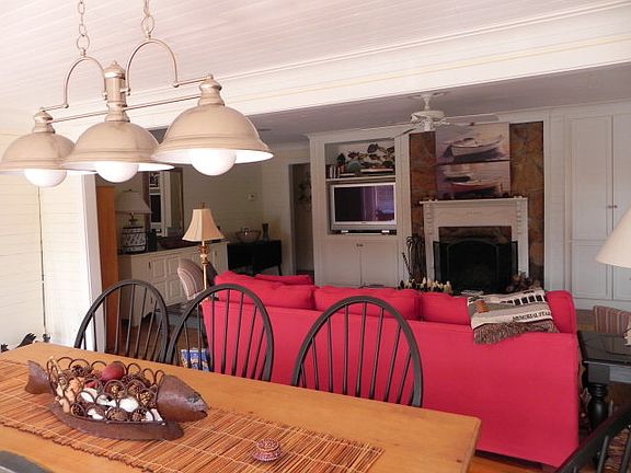 3rd image of 603 Lee Road 0346