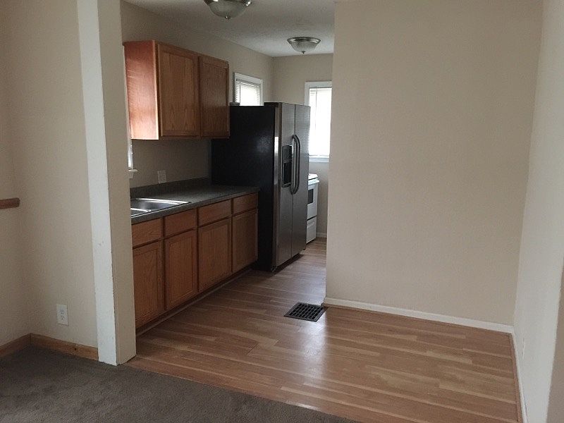 1st image of 5044 1/2 E 10th St