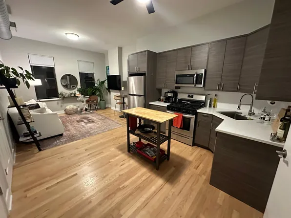 2337 W North Ave APT 3R, Chicago, IL 60622