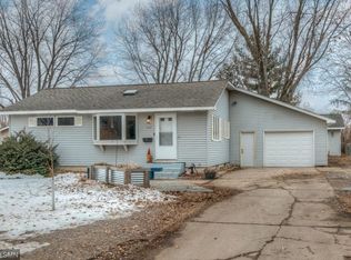 660 E Lincoln Rd, New Richmond, WI 54017