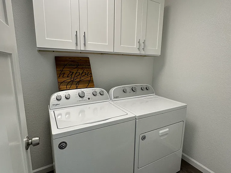 808 NE Garrison St — Photo 19