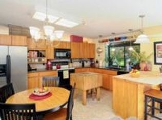 7008 Woodknoll Way, Carmichael, CA 95608