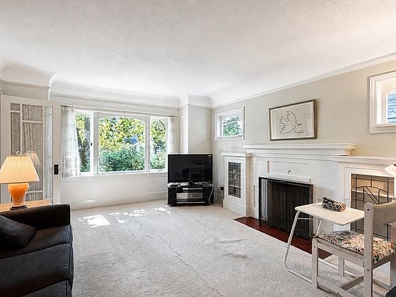 3rd image of 3847 W 23rd Ave