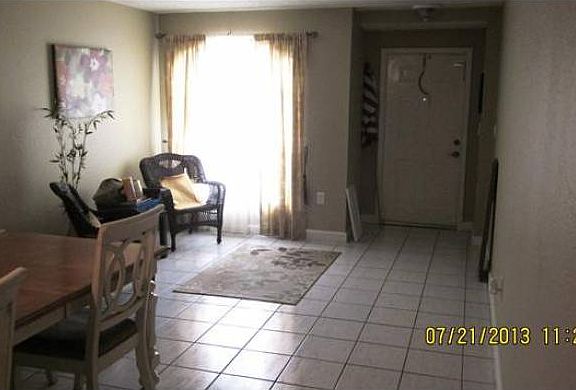 3rd image of 11469 NW 51st Ln