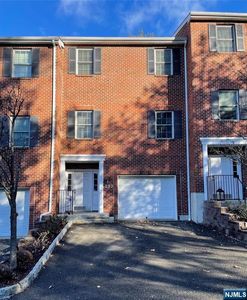 299 Pompton Ave #9, Cedar Grove, NJ, 07009