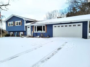 23640 Church Rd, Battle Creek, MI 49017