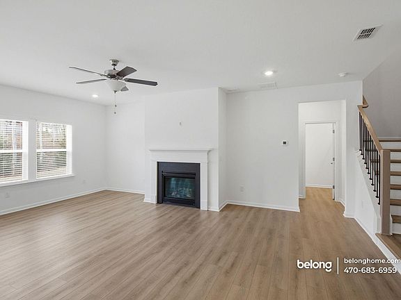 5th image of 99 Gresham Ct