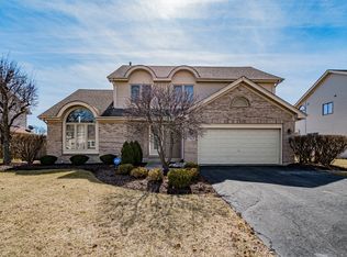 1333 Farmstead Ln, Bolingbrook, IL 60490