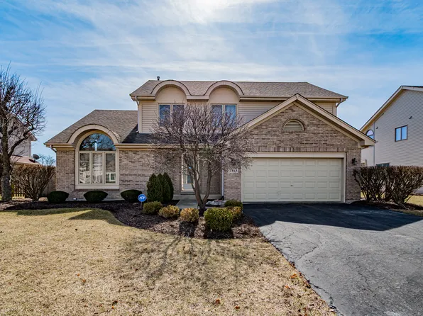 1333 Farmstead Ln, Bolingbrook, IL 60490