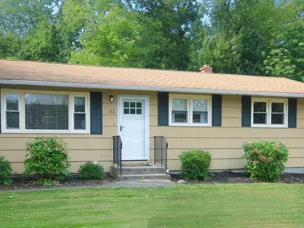 32 David Rd, Bellingham, MA 02019
