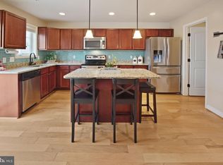 4004 Ward Rd, Pasadena, MD 21122