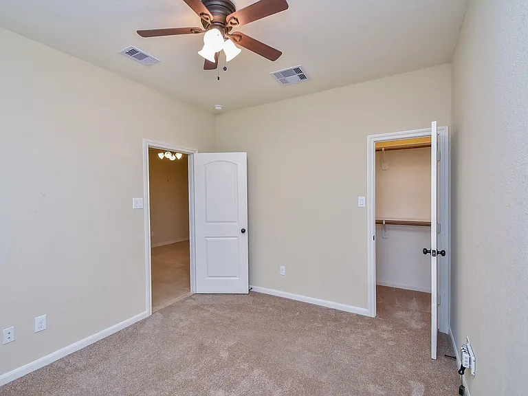 23322 Del Rosso St — Photo 27