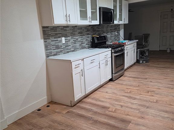 2nd image of 5939 Mission Blvd