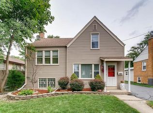 663 W Thomas St, Elmhurst, IL 60126