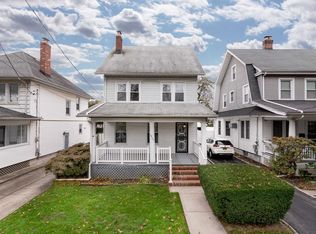 38-22 217th St, Bayside, NY 11361