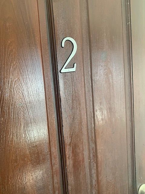 2nd image of 437 Cleveland Ave #2R
