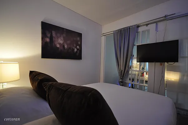 Rented by Corcoran | media 10